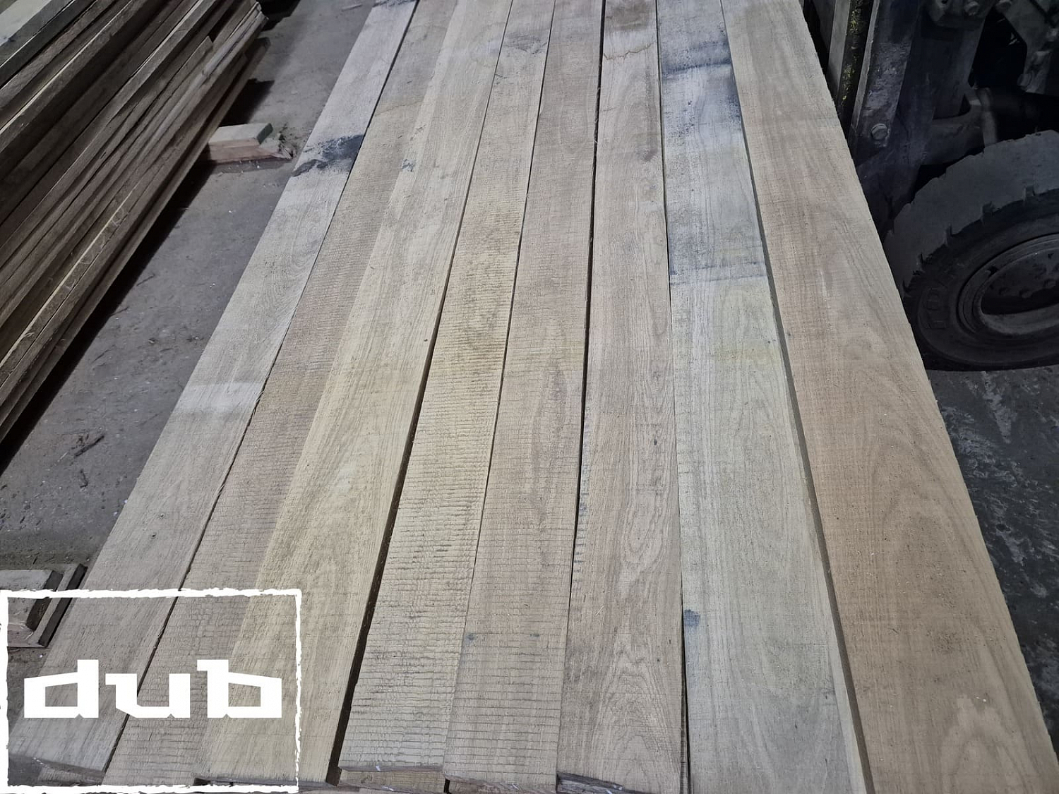 Массив дуба обрезной 0 сорт 3000х150х32